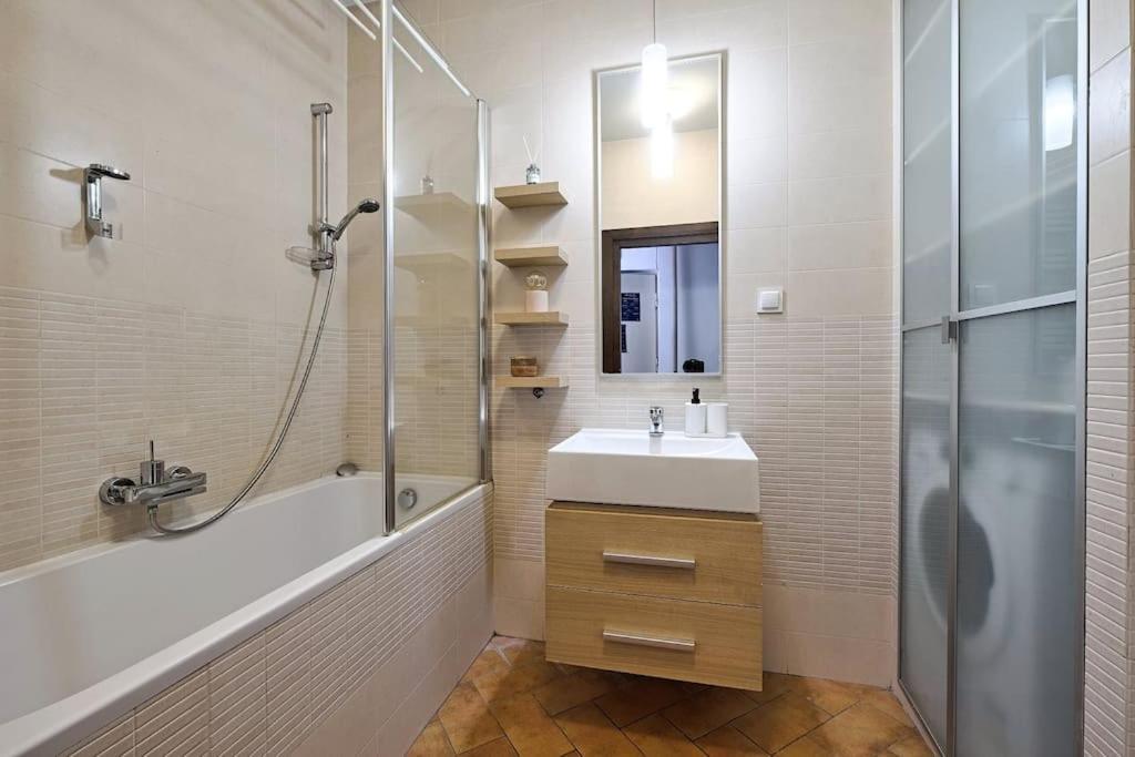 Urbannestgroup - Old Town - Stare Miasto - Freta 50 Варшава Екстериор снимка